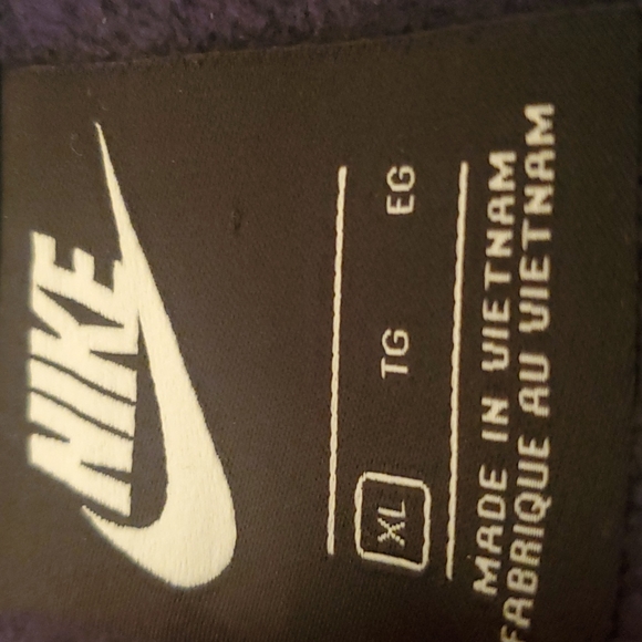 Mens Nike Hoodie - Picture 2 of 4